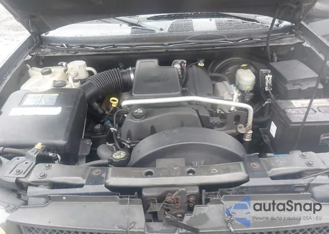 2004 Chevrolet Trailblazer Ls from USA, damaged, VIN 1GNDS13S242187449